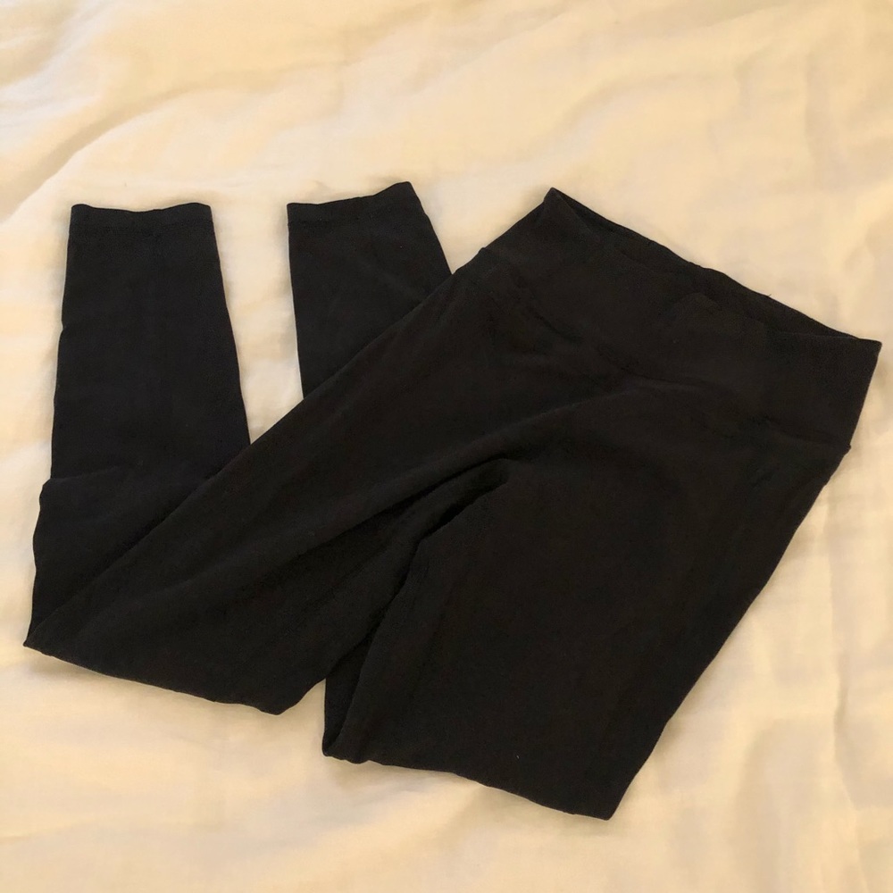 black 7/8 lululemon leggings